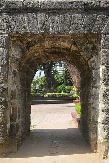 Open Arch At Paco Park Cemetery In Manila Philippines Photo Background