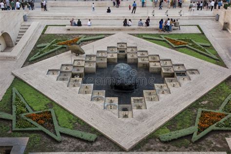 Cascades in Yerevan editorial stock image. Image of pedestrian - 21857394