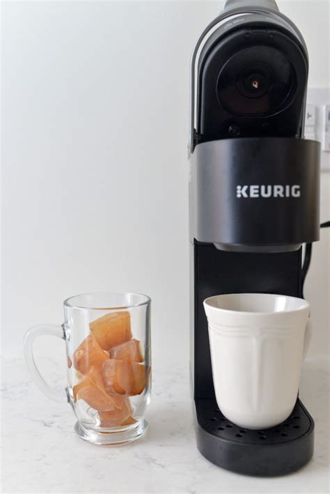 Minute Iced Coffee How To Make Iced Coffee With A Keurig Coffeesphere