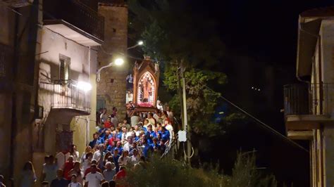 Castel Di Lucio L Antichissima Processione Di San Placido Tra Ballate