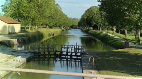 Ruta Por El Canal De Garona Prolongación Del Canal Del Midi