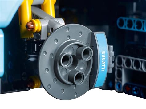LEGO Technic 42083 Bugatti Chiron | playzone.com.ua – официальные ...