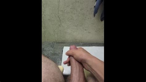 Быстрый выстрел спермой Pornhub Gay