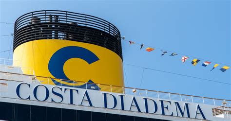 Costa Diadema si è collegata alla rete elettrica nel porto di Kiel