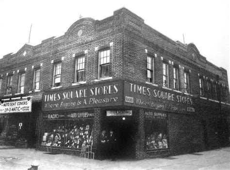 Times Square Stores Come And Go