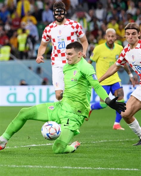 Brasil leva gol no fim perde da Croácia nos pênaltis e dá adeus ao