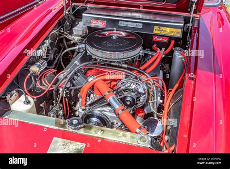 A Bristol 411 Engine Stock Photo - Alamy