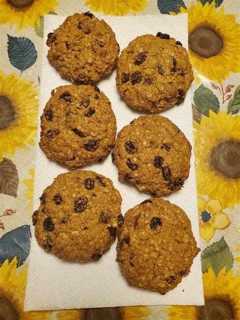 Vanishing Oatmeal Raisin Cookies Recipe Quaker Oats Recipe Cookie