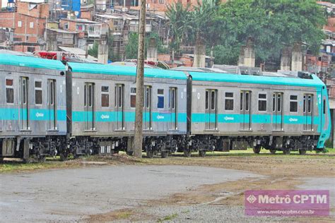 Primeiro trem da Série 8900 da ViaMobilidade iniciou testes