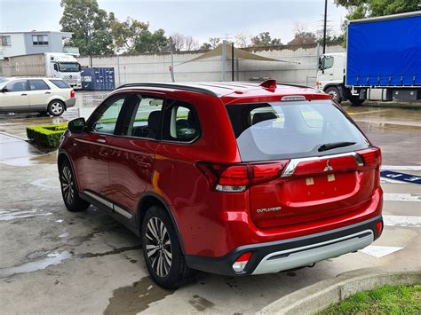 2019 Mitsubishi Outlander Es Zl Auto Awd My19 Car Subscription