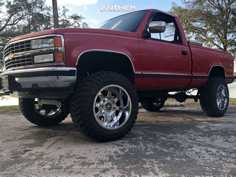 1990 Chevy Pickup Lifted