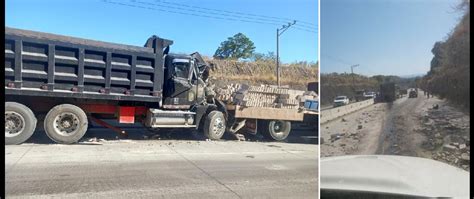 Choque Entre Camiones Bloquea El Paso En Carretera Al Puerto De La