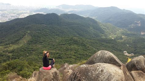 Trilha Pico Da Pedra Balne Rio Camburi Sc