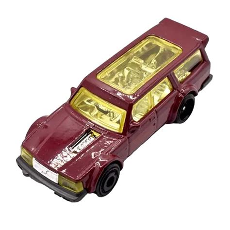 Hot Wheels King Kuda HTD73 N7C5 HW ART CARS Series Red