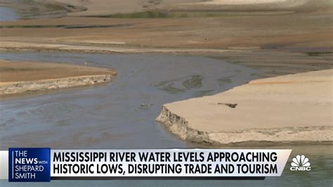 Mississippi River Reaches Record Low Level In Memphis Flipboard