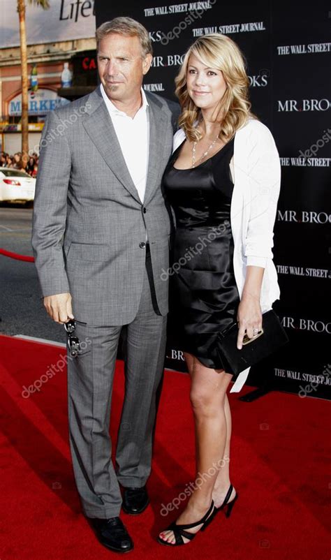 Kevin Costner and wife Christine Baumgartner – Stock Editorial Photo ...