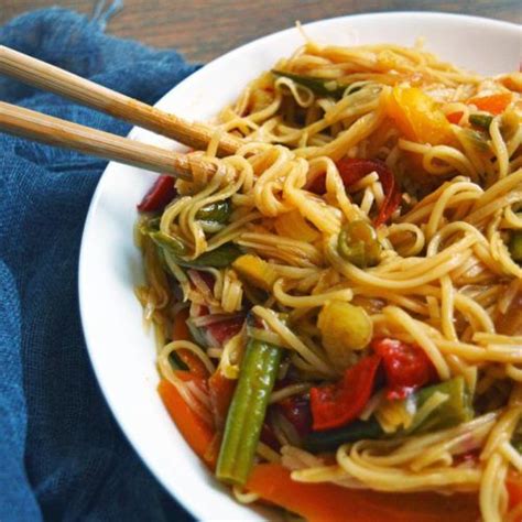 Easy Asian Vegetable Stir Fry With Noodles The Fiery Vegetarian Vegan