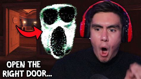 Roblox Doors Is The Scariest Game On Roblox Youtube