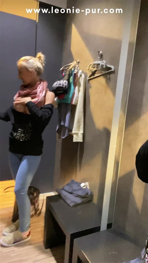 Secretly In Dressing Room Pussy Fingered To Orgasm Porn 02 Nl