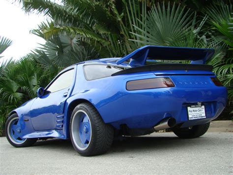 Porsche928