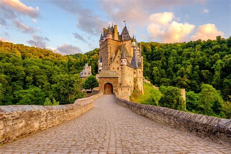 The most beautiful Rhineland castles in Germany | Expatica