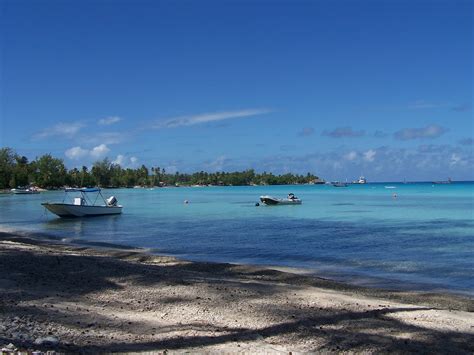 Stubbins Cruise 2010: More Marquesas Islands Pictures