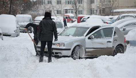 Poliția recomandă moldovenilor să evite călătoriile în România şi