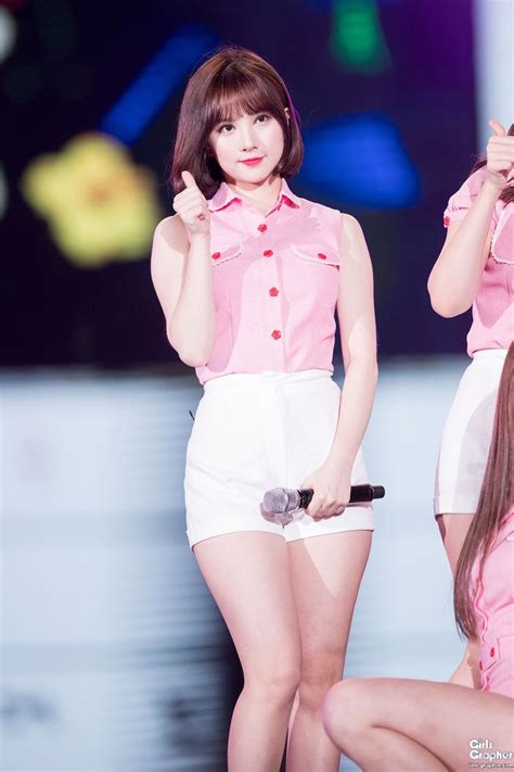 Pin By Swonie On 은하 Eunha Jᥙᥒg Eᥙᥒ Bι Girly Girl Outfits Beautiful