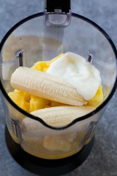 Pineapple Smoothie Dinner At The Zoo