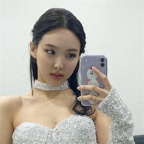 Pin De En Nayy Mi Novia Hermosa Celebridades Nayeon