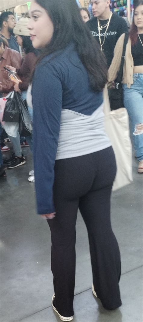 Vpl Tight Leggings Latina Faceshot Forum