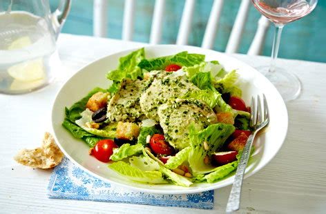 Carrot Chickpea And Harissa Chicken Salad Tesco Real Food