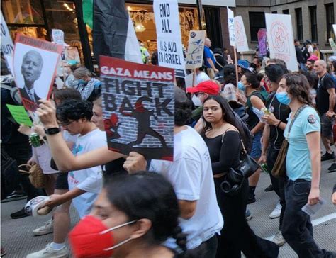 Scenes from protests during DNC Day One in Chicago - Must Read Alaska