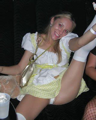 Lip Slips Porn Pictures Xxx Photos Sex Images Pictoa