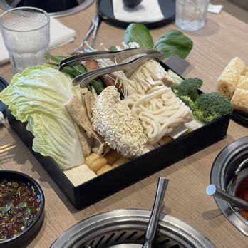 MUMU HOT POT Updated February 2025 424 Photos 214 Reviews 5699 Bay St Emeryville