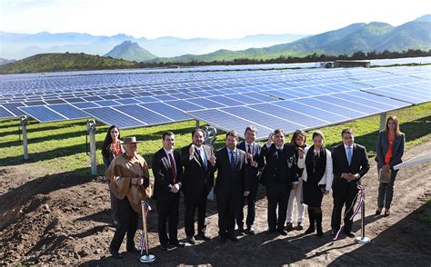 Autoridades Inauguran La Mayor Planta Fotovoltaica De La Regi N