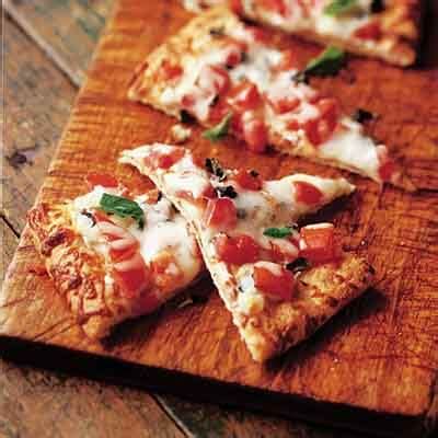 Tomato Basil Pizza Recipe | Land O’Lakes