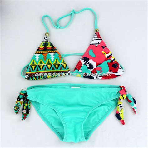China Girls Willow V Neck Bikini Beach Sport Piece Swimsuits On Global Sources Bikini Bathing