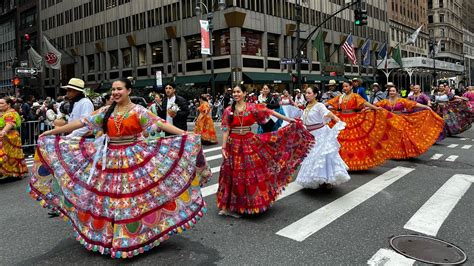 Nyc Live Hispanic Day Parade Th Avenue Youtube