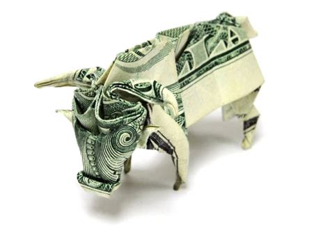 50 Spectacular Origami Designs Made From Money