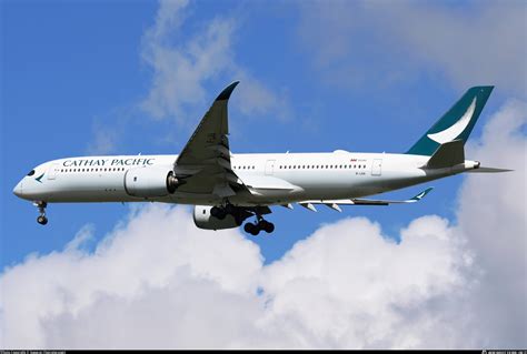 B LRA Cathay Pacific Airbus A350 941 Photo By Suparat Chairatprasert