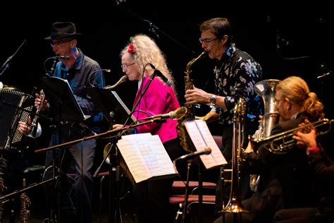 mara  image galleries