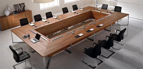 Brown Rectangular Wooden Conference Tables Seating Capacity 10 At Rs