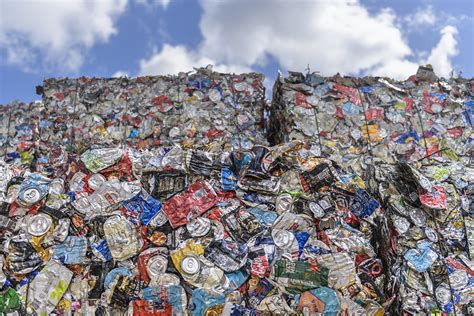 Aluminium Can Recycling Record Novelis Recycling UK