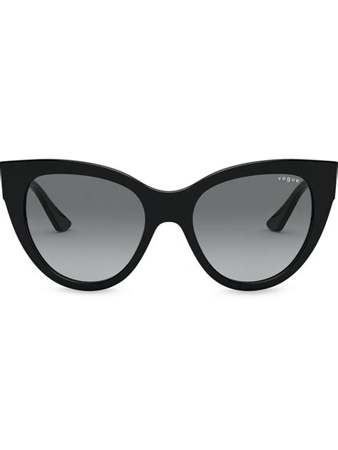 Vogue Eyewear Oversized Cats Eye Sunglasses Farfetch Vogue Eyewear Black Cat Eye Sunglasses