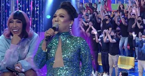 Vanessa Gets Standing Ovation Abs Cbn Entertainment