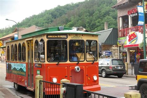 Theres A Fun Trolley Ride In Gatlinburg Tennessee