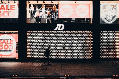 Jd Sports Swot Analysis The Strategy Story