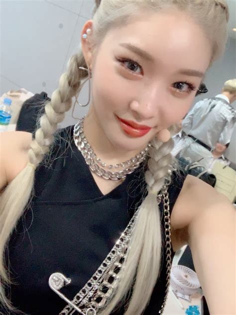 Just K Pop Idols Rocking The Prettiest Blonde Braids In All Shapes