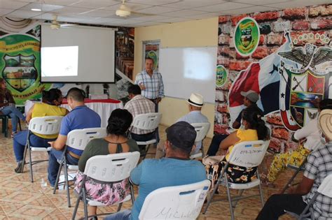 Productores Verag Enses Se Capacitan Sobre Temas De Comercio Exterior